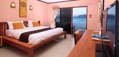 Beachfront Deluxe Room