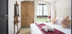 Deluxe  Room