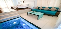 Deluxe Pool Access - Ozone Access (1st floor)/ 65 sq.m
