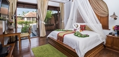 Family Pool Villa Garden View