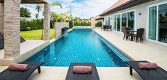 LUXURY 4-BEDROOM VILLA
