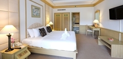 Royal Suites Rooms