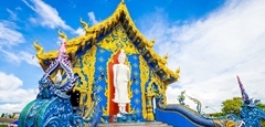 สุดยอดสถาปัตยกรรมไทยแลนด์ ‘วิหารสีน้ำเงิน วัดเสือร่องเต้น’ จังหวัดเชียงราย