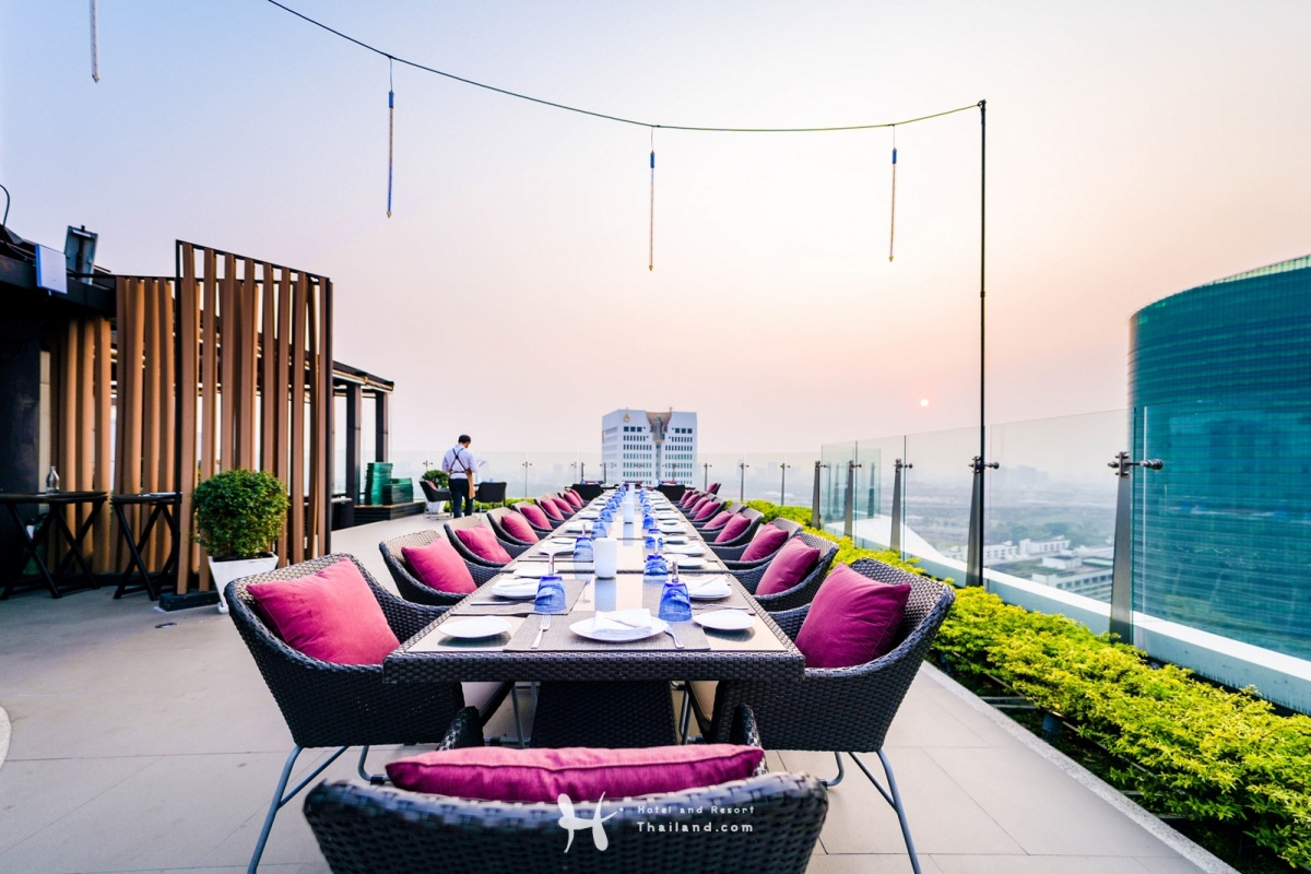Blue Sky Rooftop Restaurant Bangkok